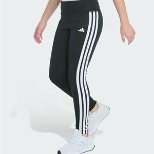 adidas-L Climalite 3-Stripe Black & White Full-Length Leggings EUC Workout Sport